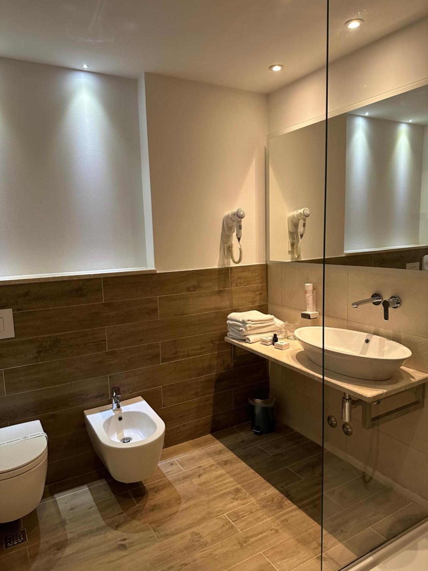 Hotel Nar Trebinje Kültér fotó